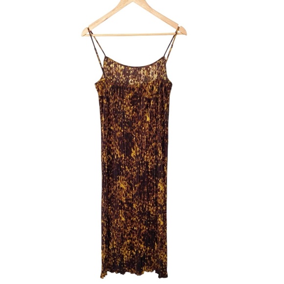 NWT Rails Ami Plisse Slip Dress Tortoiseshell size Small - Picture 4 of 14